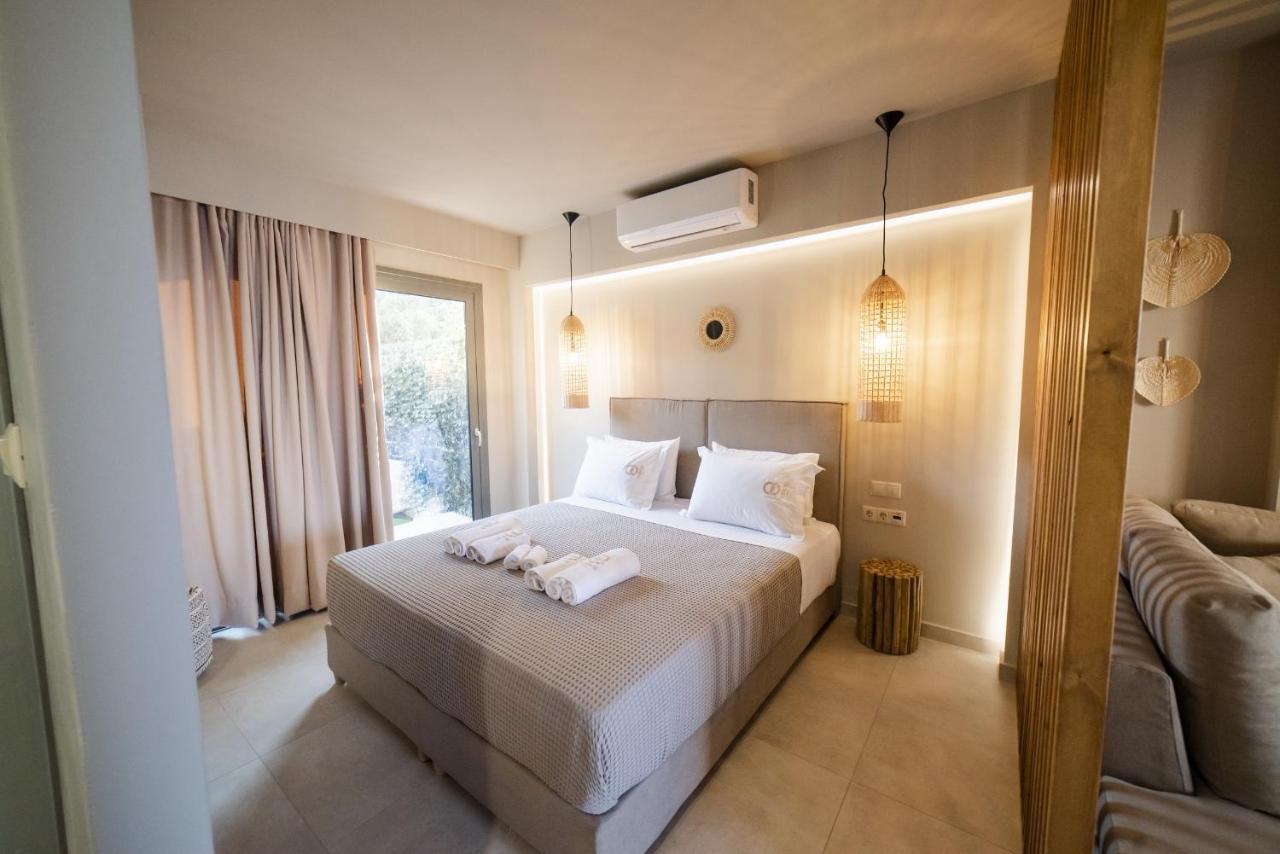 Theros Suites Dhiminio Esterno foto