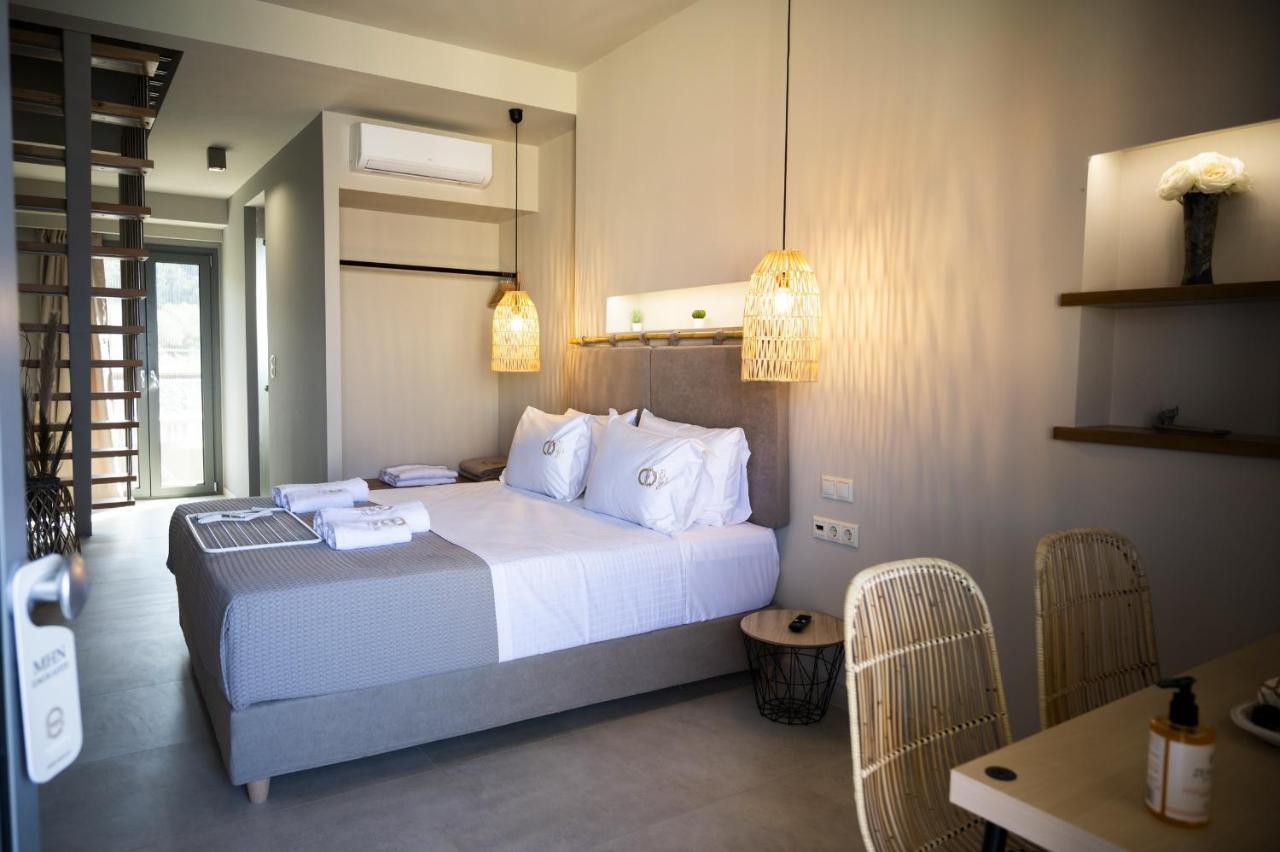 Theros Suites Dhiminio Esterno foto